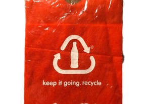 Bolsa Coca Cola keep it going. recycle!