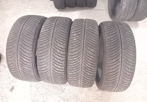 4 pneus 245/45R19 Michelin 