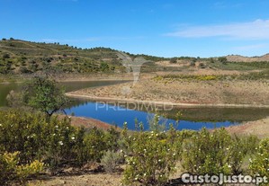 Terreno rustico junto a barragem de odeleite