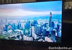 Lote de 4 Televisões (32" e 50") Samsung, Hisense e Smart TV OK