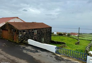 Terreno ilha de São Jorge Açores