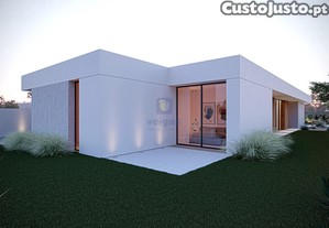 Moradia t3 com garagem e piscina aquecida, na zona do bairro senhora da luz!