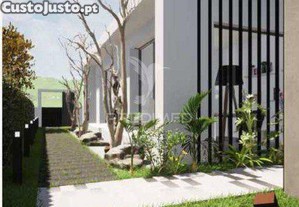 Moradia t3 térrea com piscina no alto do índio   sobreda
