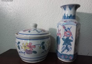 Caixa e Jarra em porcelana Chinesa