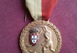 Medalha Esmaltada F.I.H.P. Federação Internacional Hóquei em Patins-Italia 1966