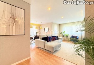 Apartamento T3 Seminovo Em Calendário