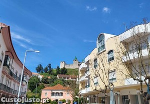 Loja / Estabelecimento Comercial em Porto de Ms - So Joo Baptista e So Pedro de 261,00 m