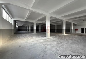 Pavilhão Industrial Com 1.021 M2 Fermentões, Guimarães, Braga, Guimarães