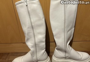 Botas cano alto brancas 37