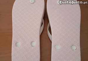 Chinelos novos sem etiqueta