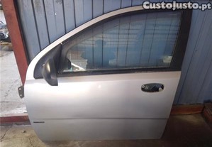 Porta Dianteira Esquerda Chevrolet Kalos 2005