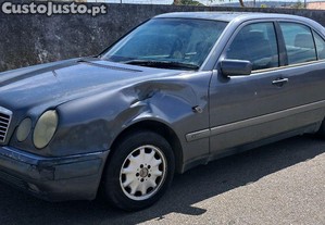 Mercedes-Benz E 220 e220d - 97