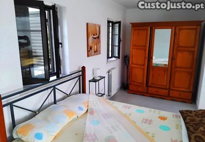Quarto Sesimbra 50m2 casa de banho privada Professores(as)