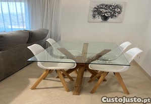 Mesa de Jantar em vidro