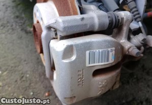 Pina Travo / Maxila De Travo Trs Esquerda Toyo