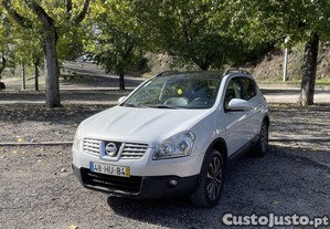Nissan Qashqai +2 - 09