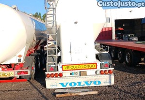 Cisterna  transporte de  cimento