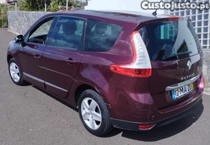 Renault Grand Scnic 1.5 TURBO DIESEL 110 CV 7 LUGARES 2015 - 15