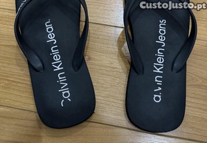 Chinelos Calvin Klein