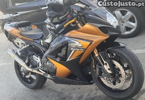 Gsx-r 1000 k8