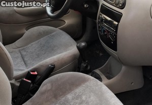 Ford Fiesta fiesta - 99