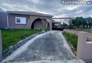 moradia térrea v3 renovado em estarreja