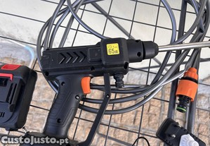 Máquina de pressão a bateria (incluída), nova