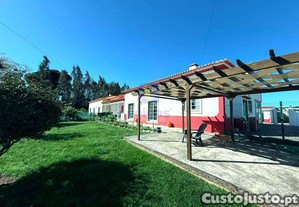 Moradia térrea de 3 quartos com anexo , garagem e jardim no nadadouro - perto da foz do arelho!