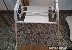 Suporte Chicco Lullaglide - com garantia