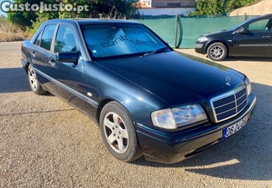 Mercedes-Benz C 220 w202 - 96