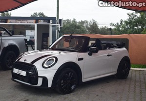 MINI Cabrio Cooper Premium JCW Auto - 23