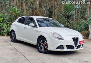 Alfa Romeo Giulietta 1.6 JTDm Distinctive - 12