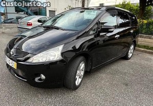 Mitsubishi Grandis 2.0 DI-D Inform - 09