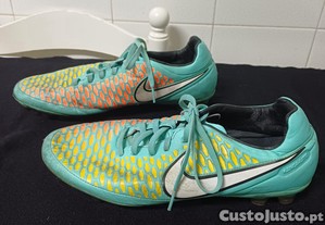 Chuteiras de futebol Nike Magista N44