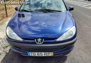 Peugeot 206 (2*Hfx*) - 01