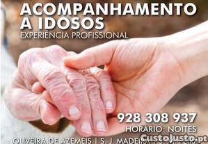 Cuidadora pessoa idosa noites