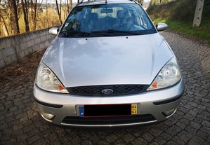 Ford Focus SW TDCI 5 LUGARES NACIONAL LOW COST
