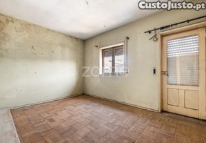 Andar Moradia T3 Para Remodelar Em Polvoreira,...