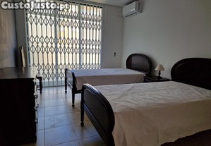 Apartamento para casal ou estudantes - Cidade Oliveira do Hospital