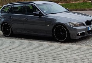 BMW 318 318d - 11