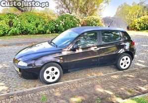 Alfa Romeo 147 Diesel 115cv A/C - 02
