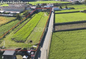 Terreno Com Capacidade Construtiva E Moradia...