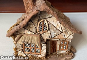 Figurinha Decorativa - Casa Tradicional