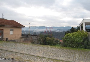 Lote De Terreno Com 724M2 Em Lordelo, Guimarães, Braga, Guimarães