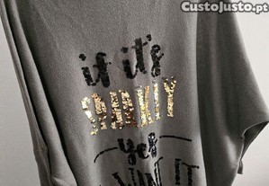 Blusa Ruga com brilhantes