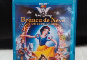 Branca de Neve e os Sete Anões (1937) IMDB: 7.8 Falado em Português BLU-RAY