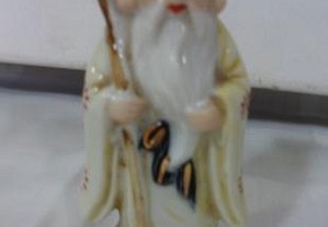 Boneco em porcelana Chinesa.