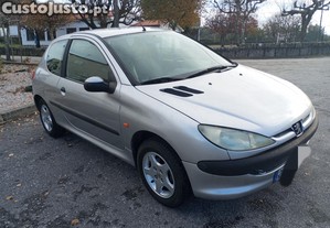 Peugeot 206 1.9 XAD - 00