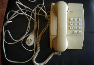 Telefone Antigo de Teclas