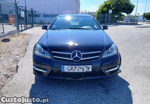 Mercedes-Benz C 220 Coupe (170cv) - Automtico - 14